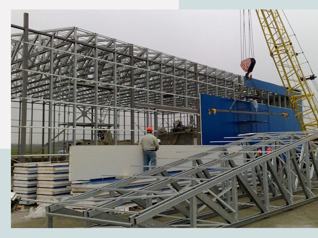 Строительство заводов в Вятских Поляне