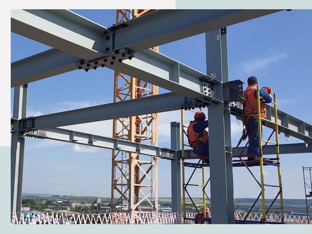 Монтаж металлоконструкций в Вятских Поляне